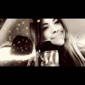 Meet your Posher, Omaira